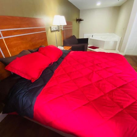 Rodeway Inn Swansea Екстериор снимка